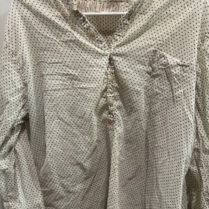 Magnolia Pearl Women's Cream Polka Dot Button Down Shirt